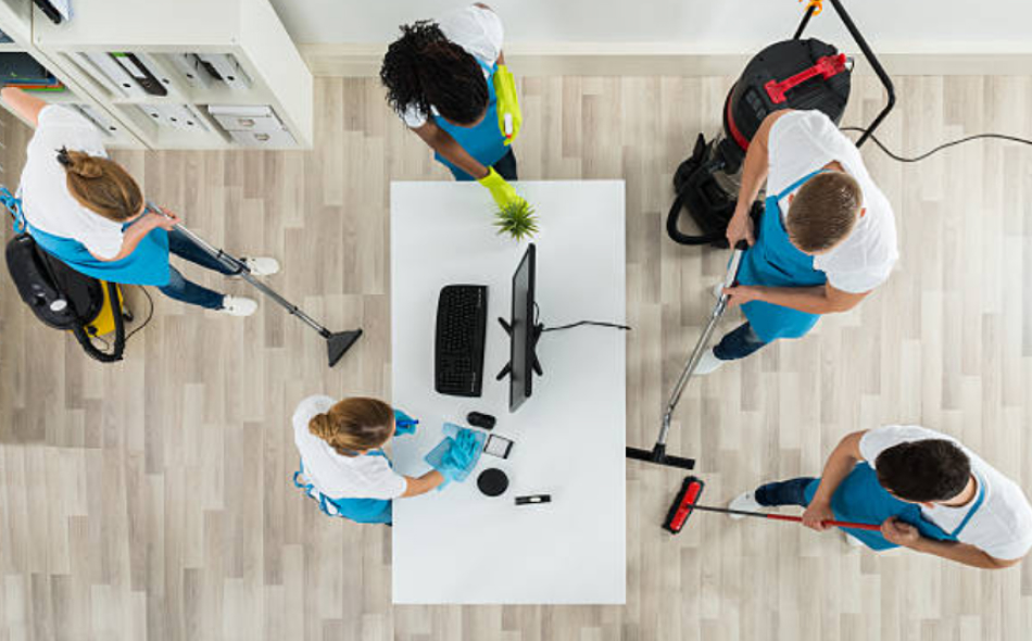 How to Set Up Team Cleaning for Commercial Cleaning